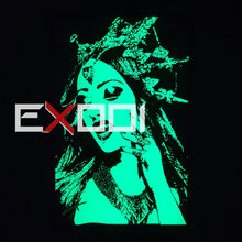 Load image into Gallery viewer, Queen Of The Damned - Glow In Dark Print Artwork